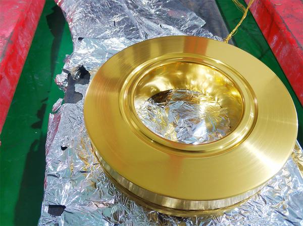 不锈钢拉伸模具表面镀钛