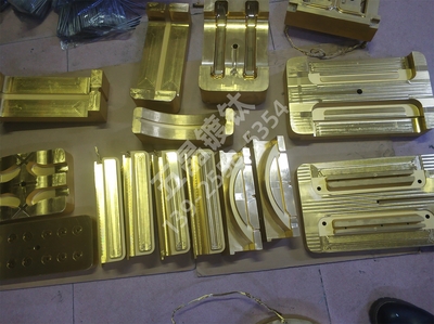 塑胶晒纹模镀钛加工