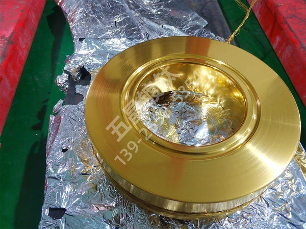 不锈钢拉伸模具表面镀钛