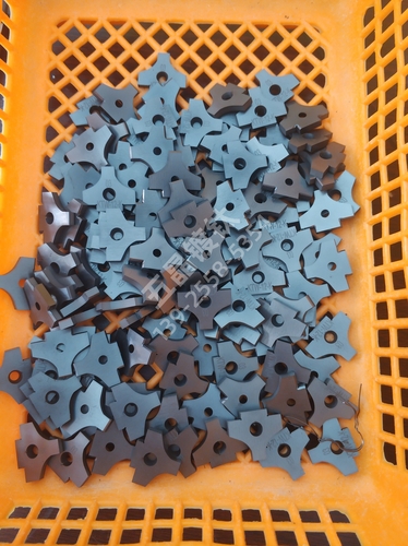 钨钢刀粒表面钨钛